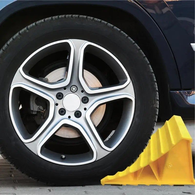 Solid Wheel Chocks Tyre Stoppers For Truck RV Trailer Car